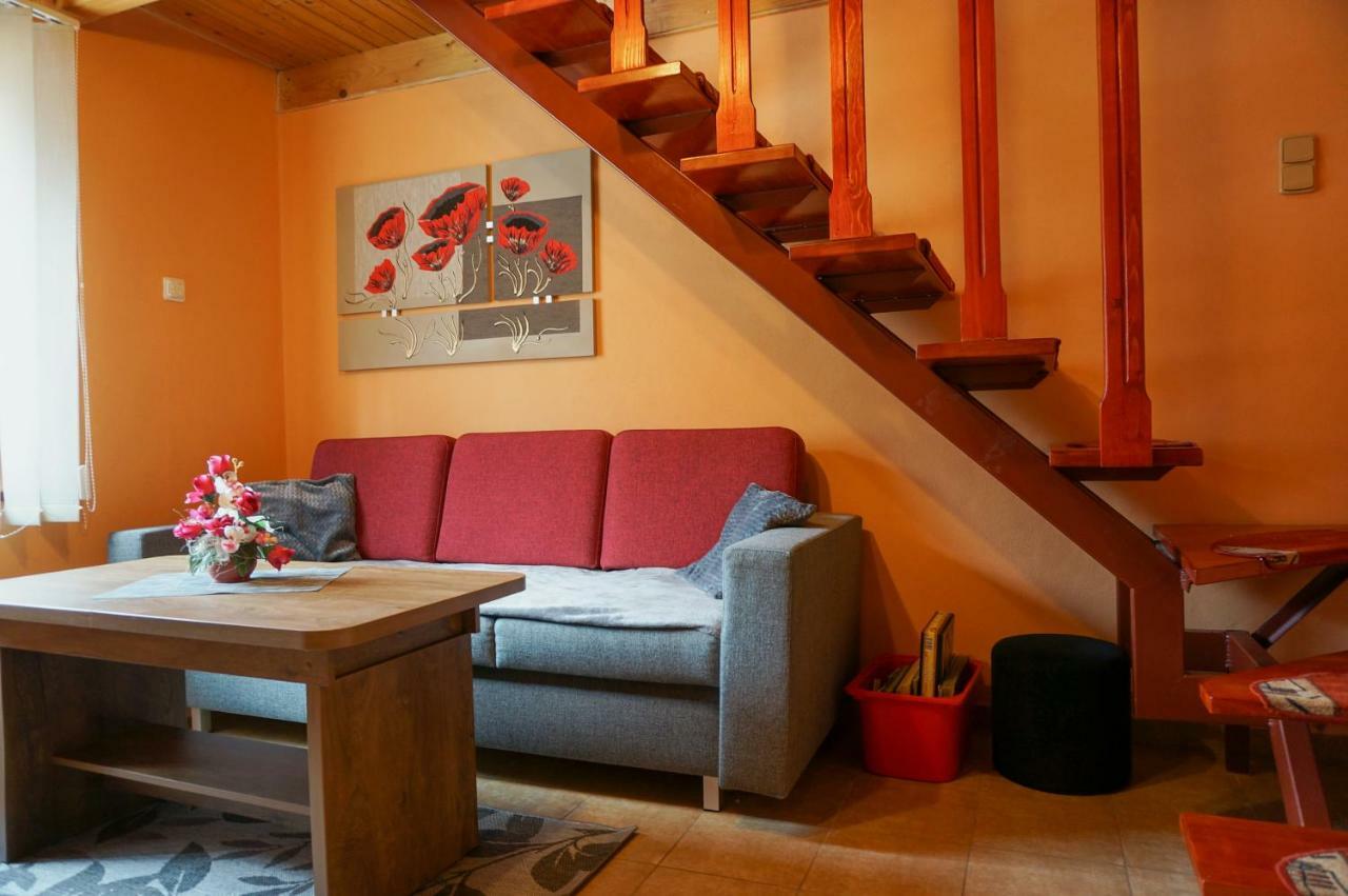 הרבוצ'יסה Apartmany Petronela מראה חיצוני תמונה